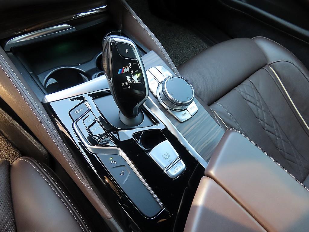 BMW 5 Series - Vista 11