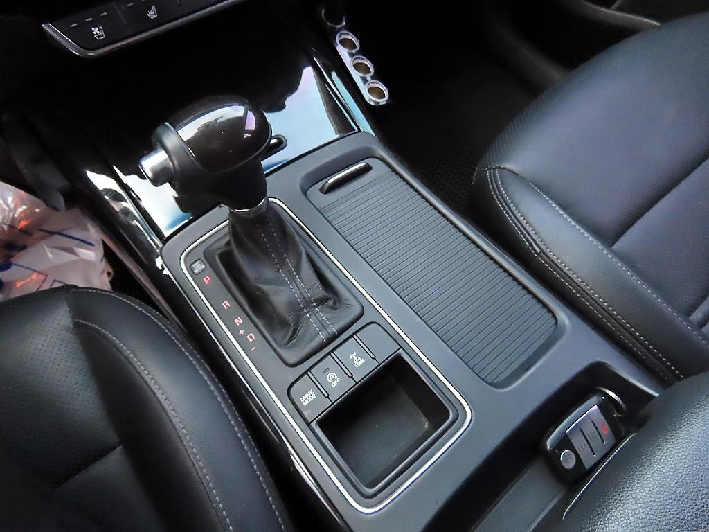 KIA Sorento - Vista 10