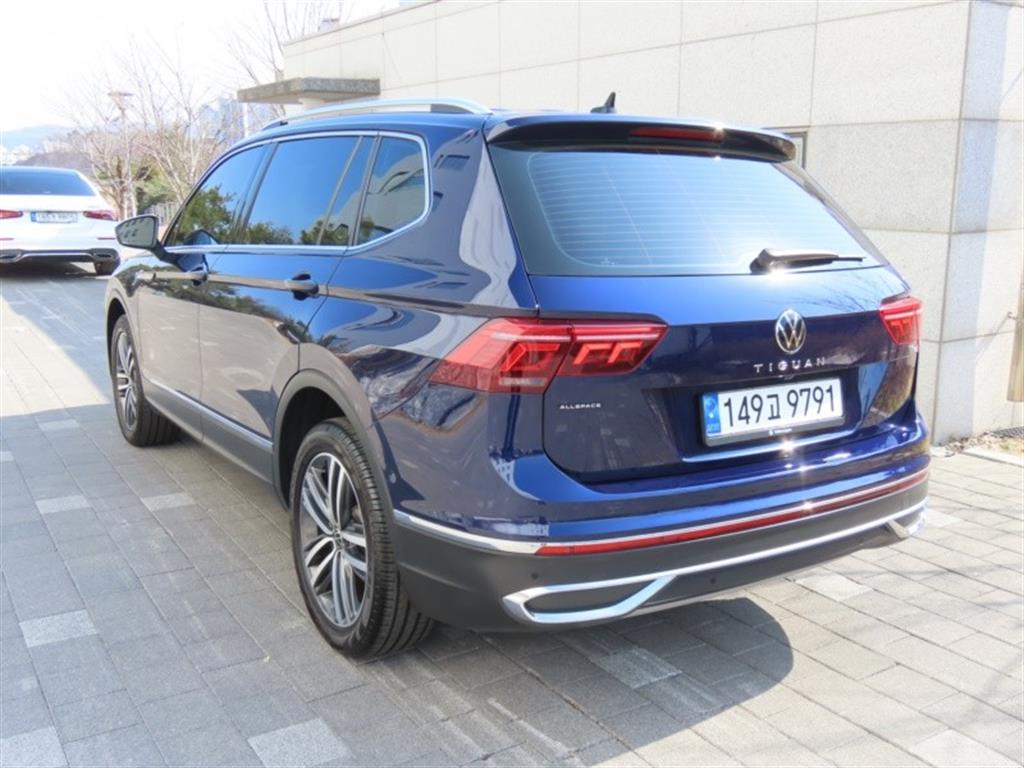 Volkswagen Tiguan - Vista 7