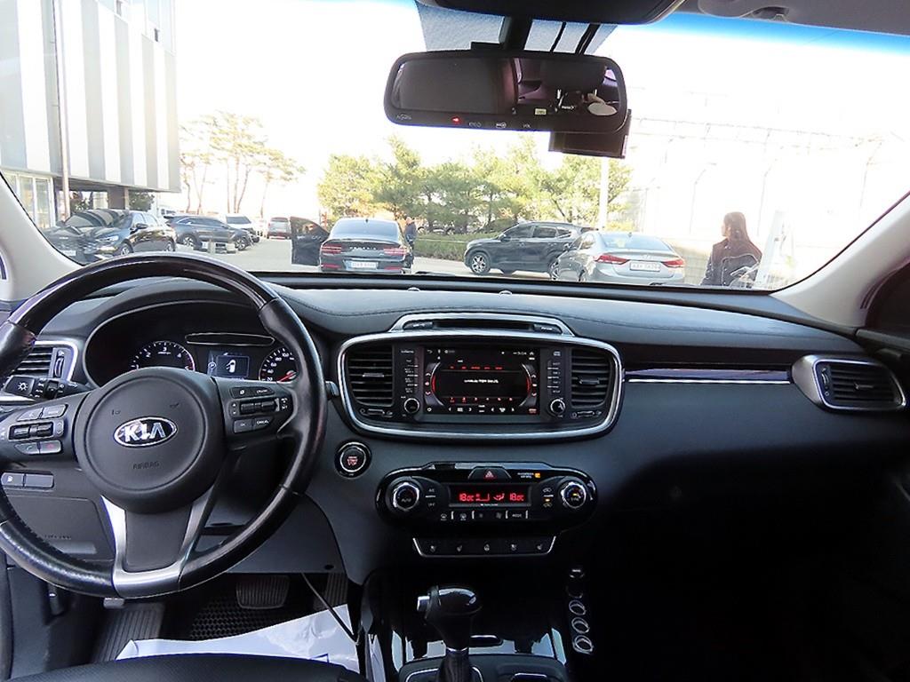 KIA Sorento - Vista 7