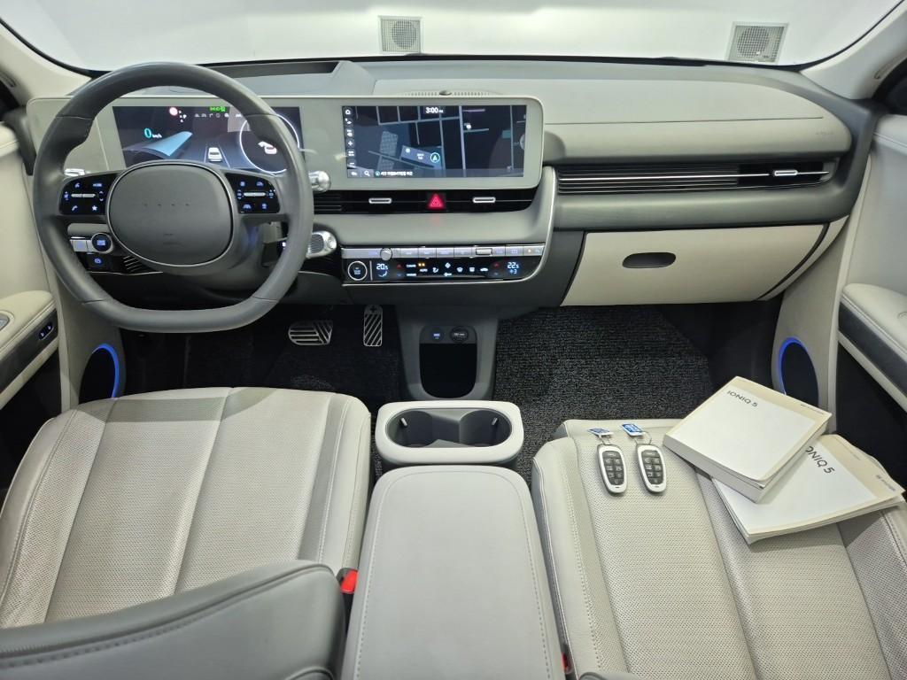 HYUNDAI Ioniq 5 - Vista 7