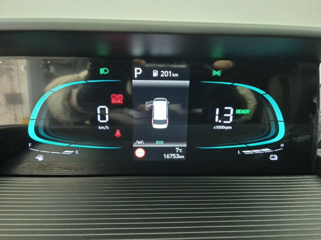 HYUNDAI Staria - Vista 7