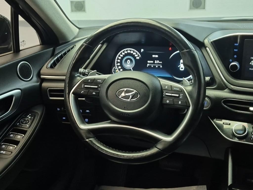 HYUNDAI Sonata - Vista 8