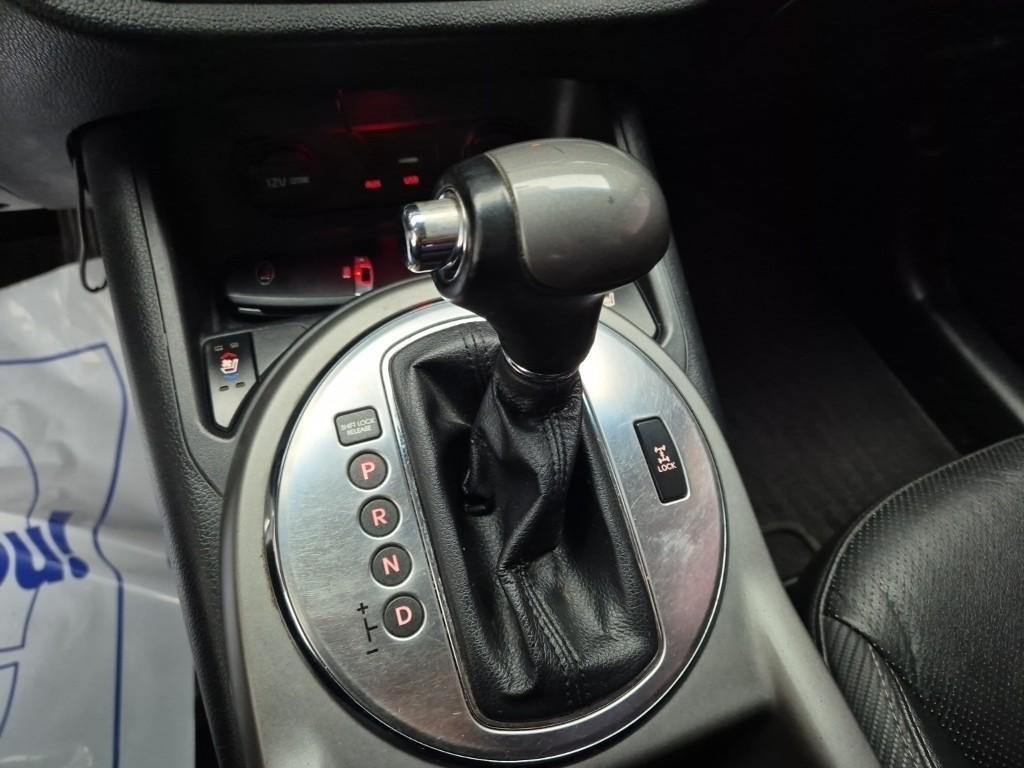 KIA Sportage - Vista 8