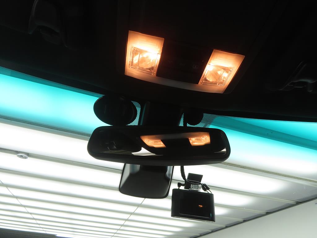 Ford Explorer - Vista 12