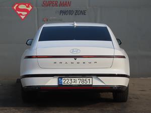 HYUNDAI Grandeur - Vista 8