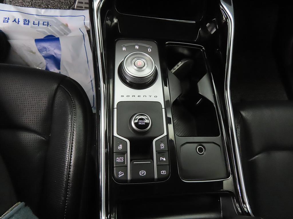 KIA Sorento - Vista 8