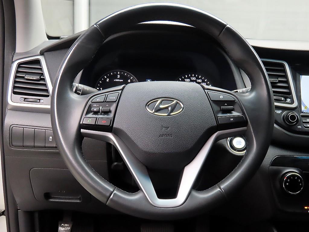 HYUNDAI Tucson - Vista 9