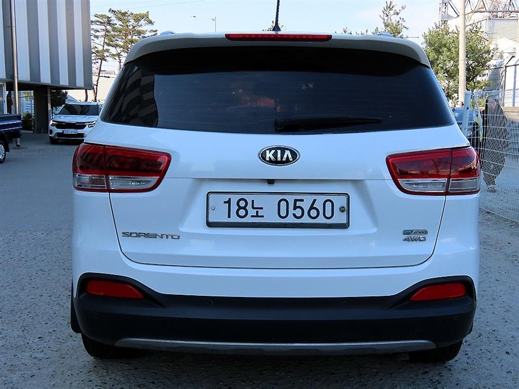 KIA Sorento - Vista 4
