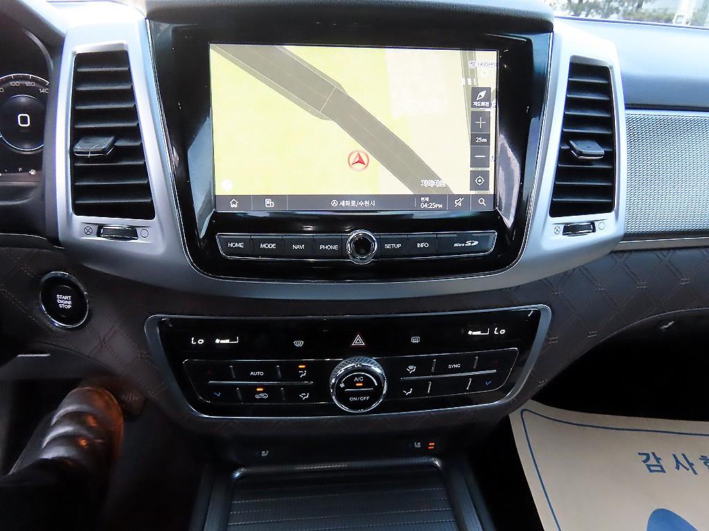 Ssangyong Rexton - Vista 11