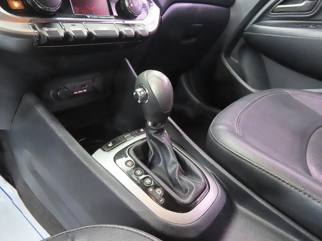 KIA Pride - Vista 11