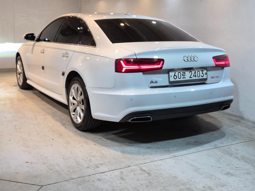 Audi A6 - Vista 4
