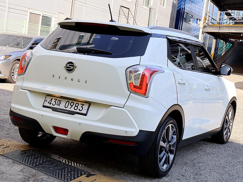 Ssangyong Tivoli - Vista 7