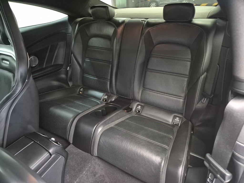 Mercedes Benz C Class - Vista 9