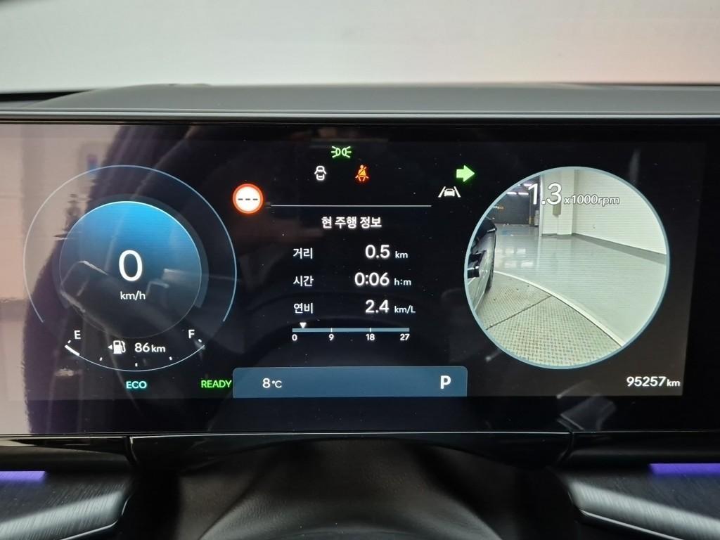 HYUNDAI Grandeur - Vista 6