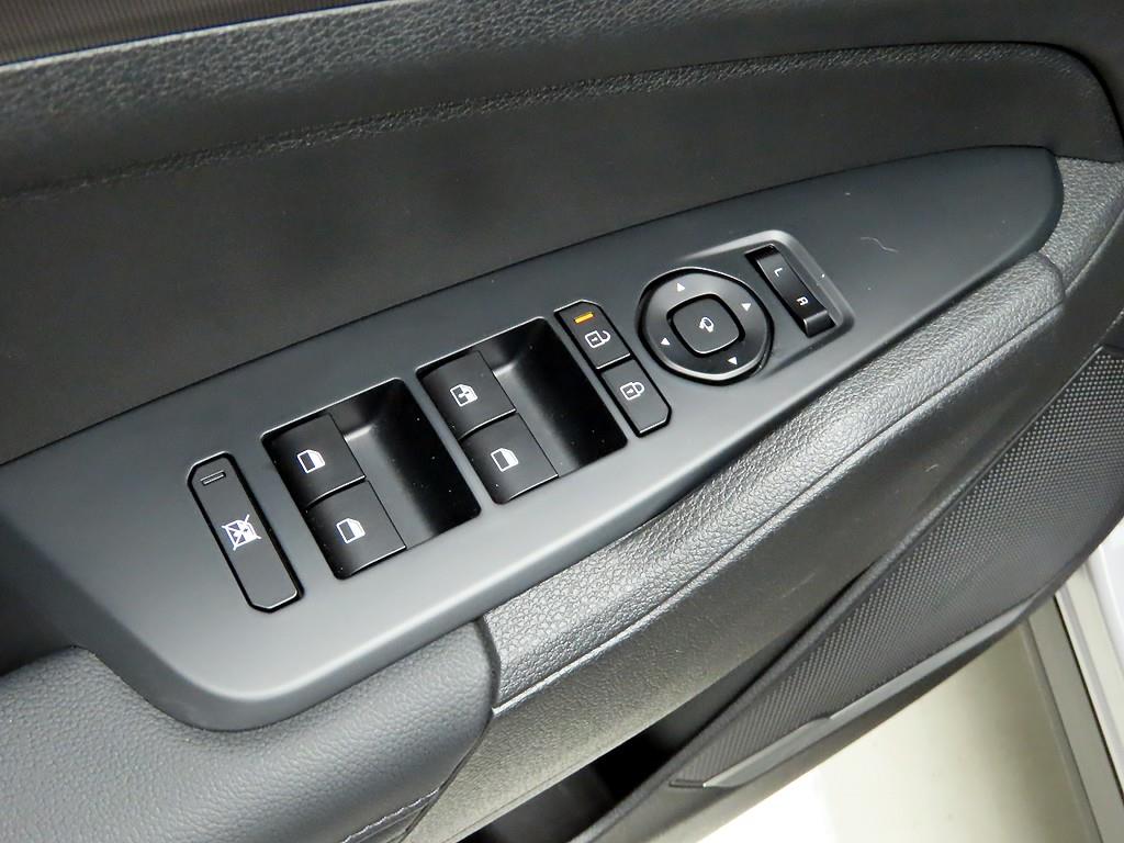 KIA Sportage - Vista 11