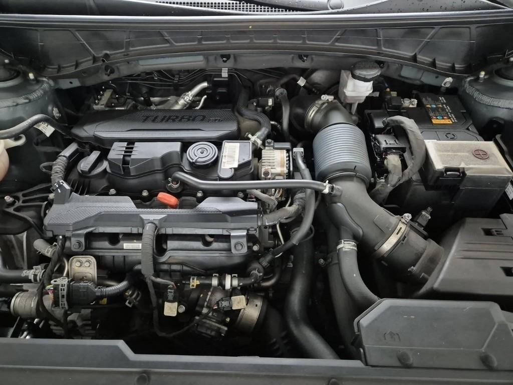 HYUNDAI Tucson - Vista 5