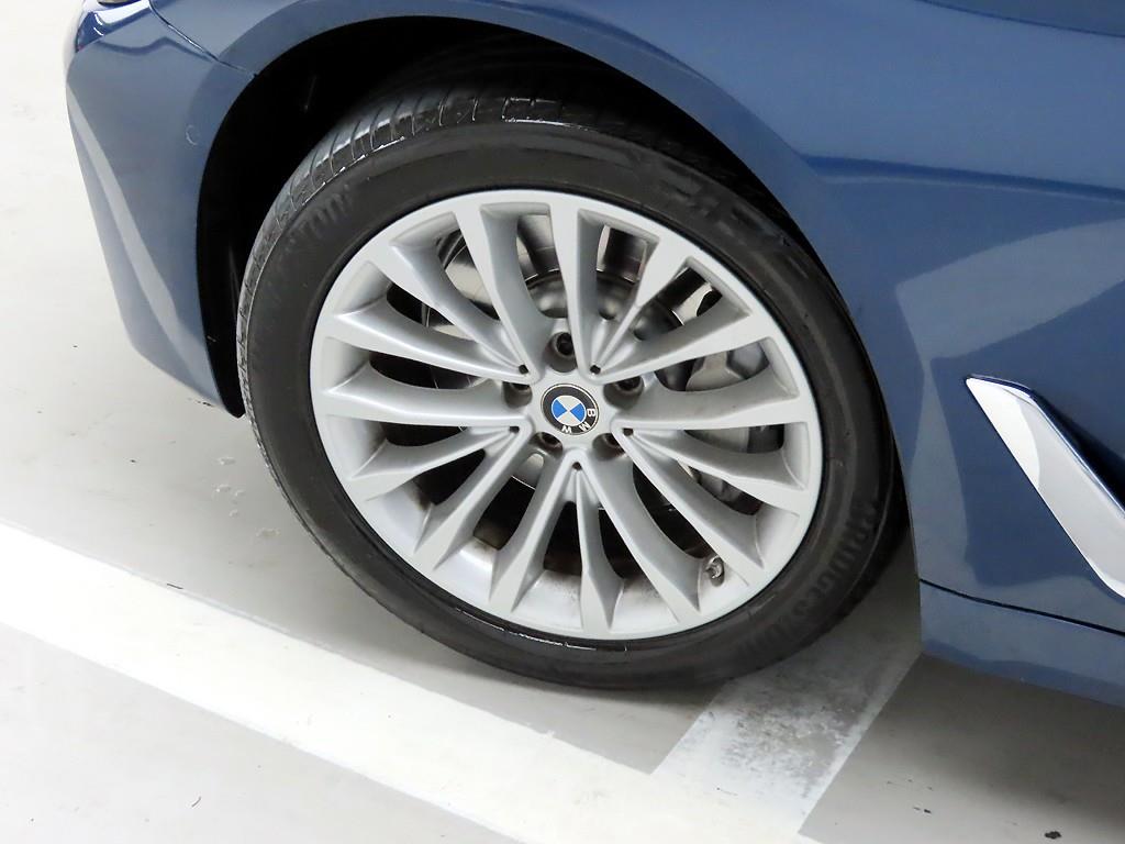 BMW 5 Series 2021 - Importación desde Corea - HF Imports Iquique - Foto 19