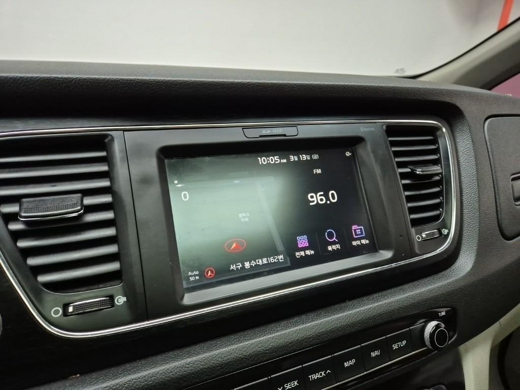 KIA Carnival 2019 Negro - Importación desde Corea - HF Imports Iquique - Foto 14