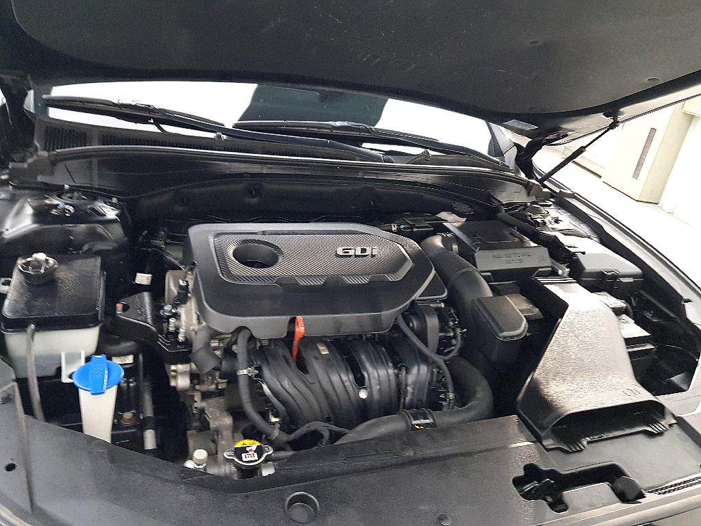 HYUNDAI Grandeur - Vista 6