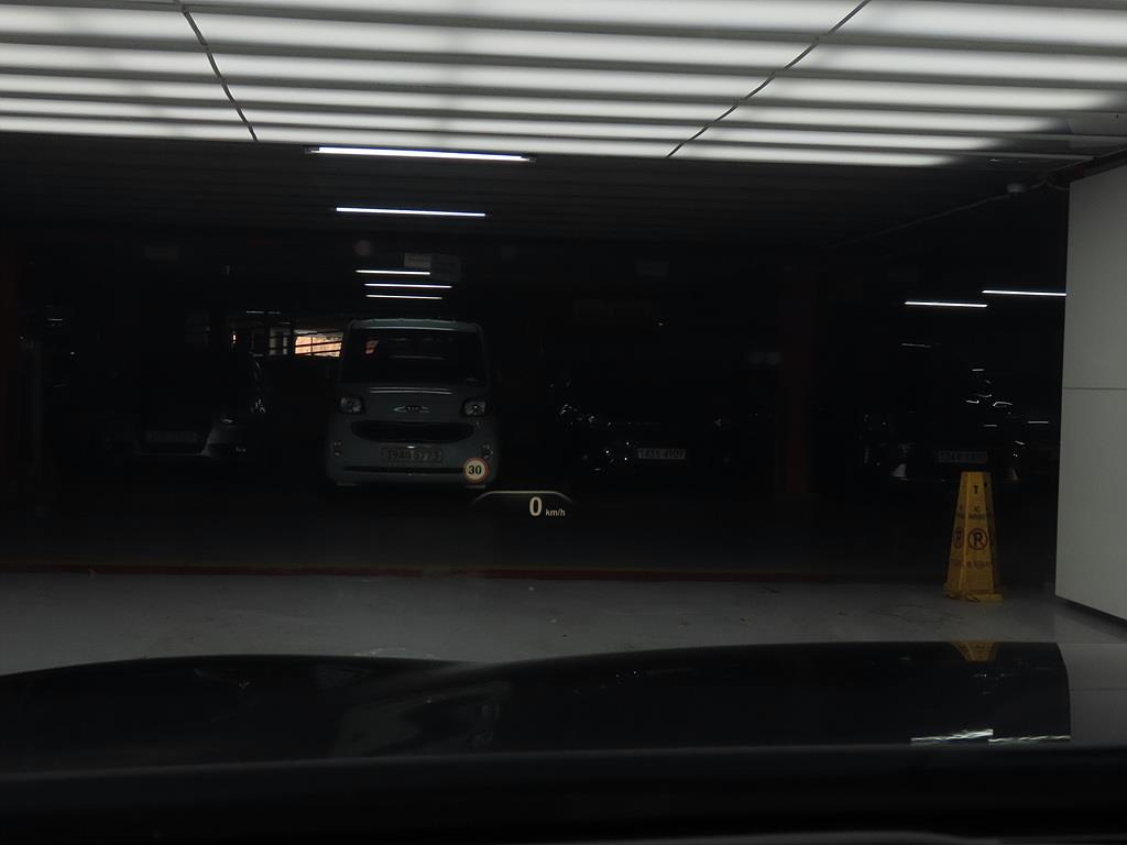 BMW 5 Series 2018 Negro - Importación desde Corea - HF Imports Iquique - Foto 15