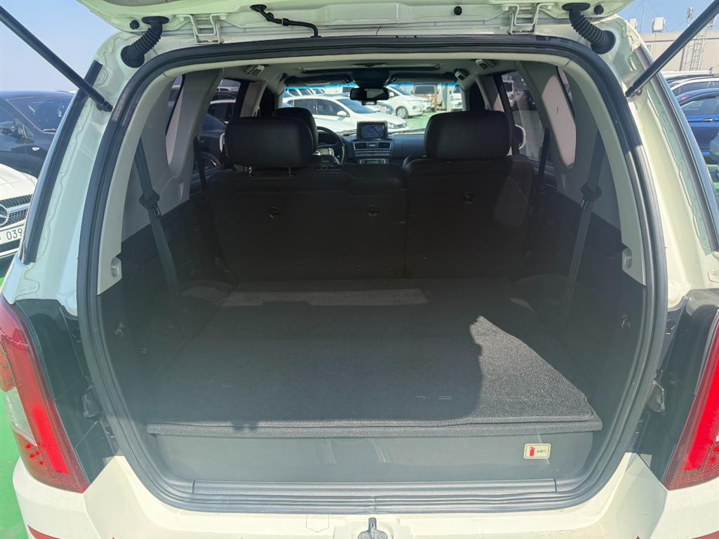 Ssangyong Rexton - Vista 7