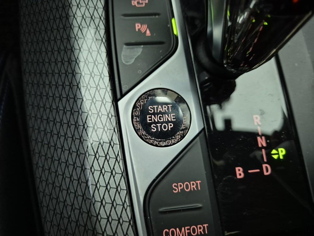 BMW iX3 2022 Blanco - Importación desde Corea - HF Imports Iquique - Foto 18