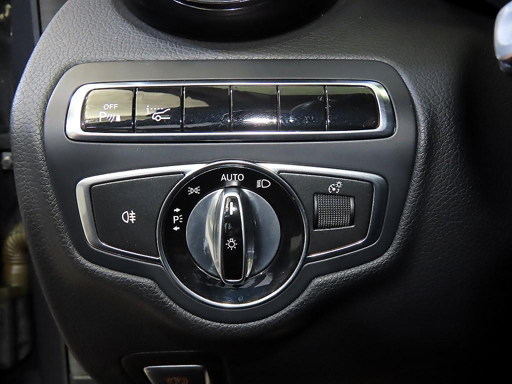 Mercedes Benz C Class 2015 Gris - Importación desde Corea - HF Imports Iquique - Foto 13