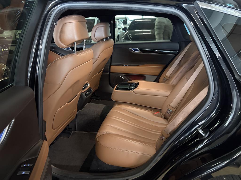 Genesis G80 - Vista 11