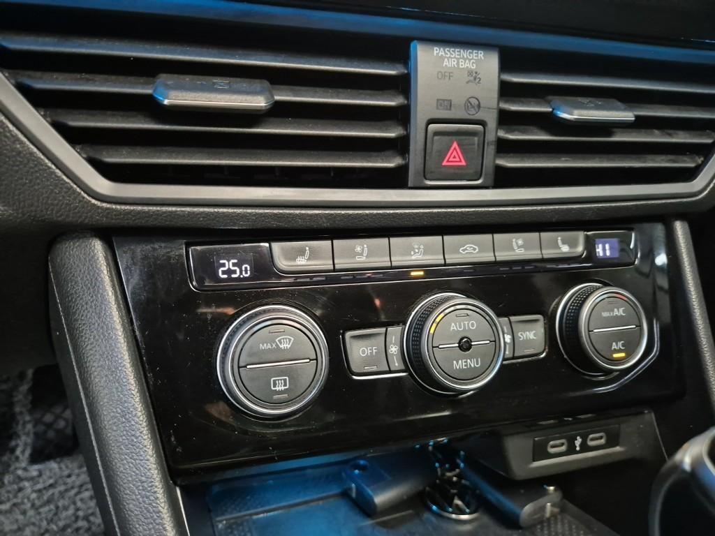 Volkswagen Jetta 2023 Blanco - Importación desde Corea - HF Imports Iquique - Foto 18