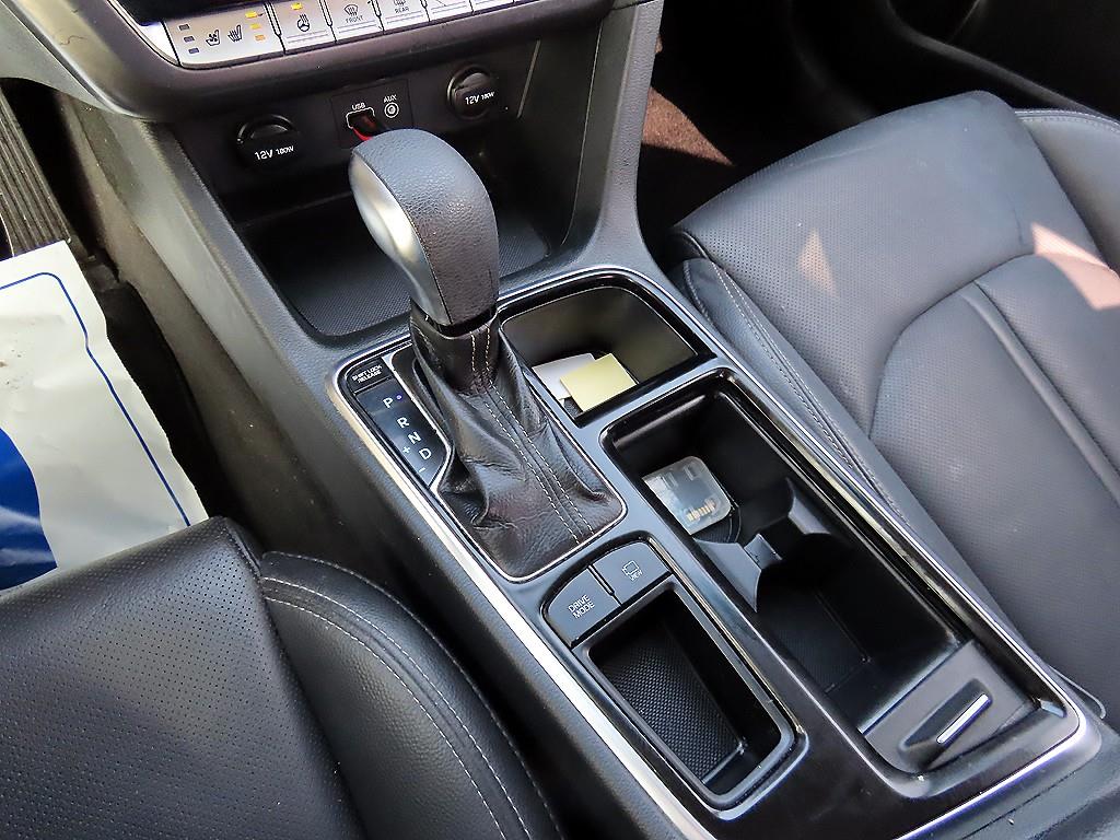 HYUNDAI Sonata - Vista 10