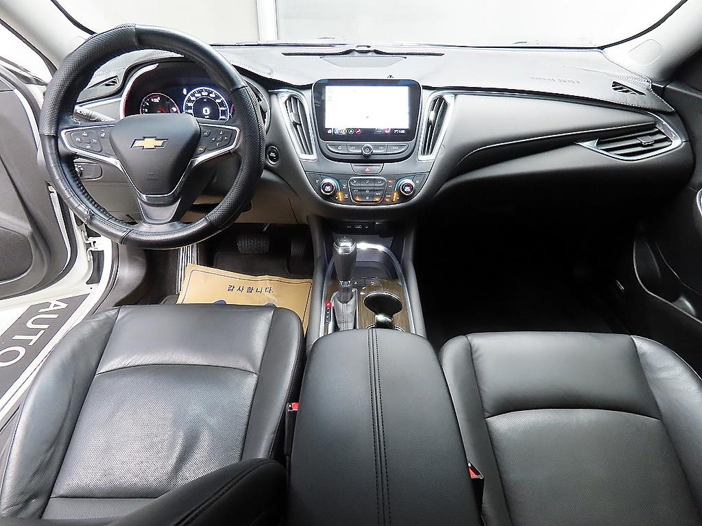 Chevrolet Malibu - Vista 7