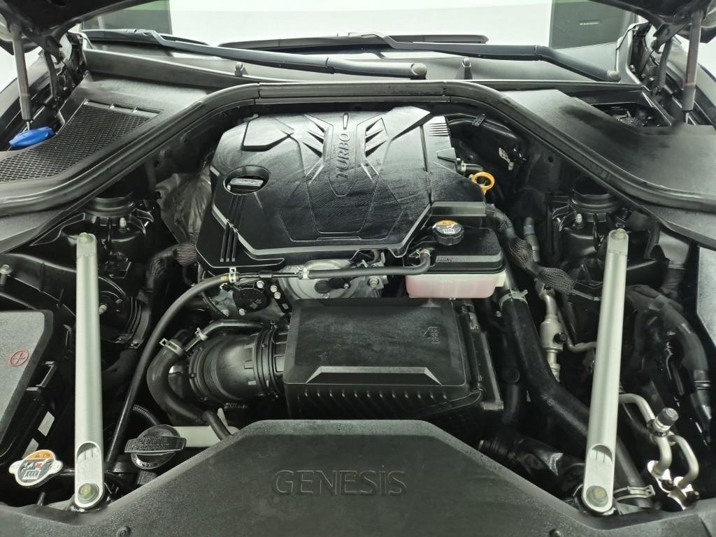 Genesis G80 - Vista 5