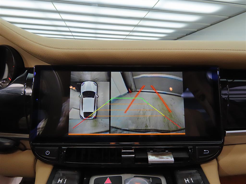 Porsche Panamera - Vista 12