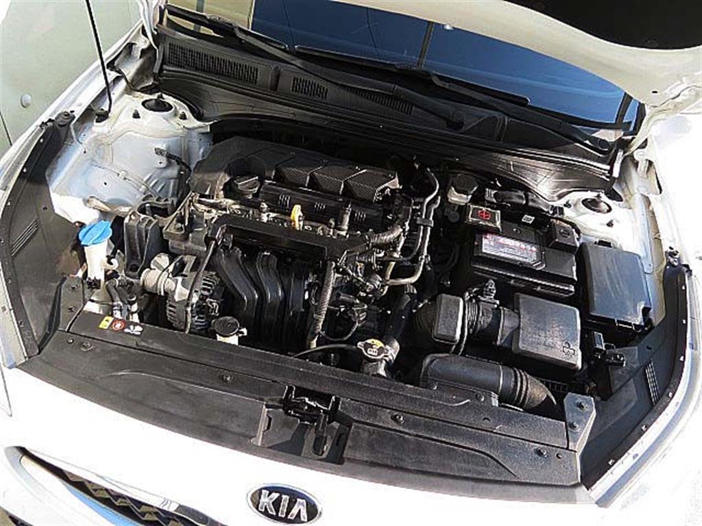 KIA K3 2019 Blanco - Importación desde Corea - HF Imports Iquique - Foto 10