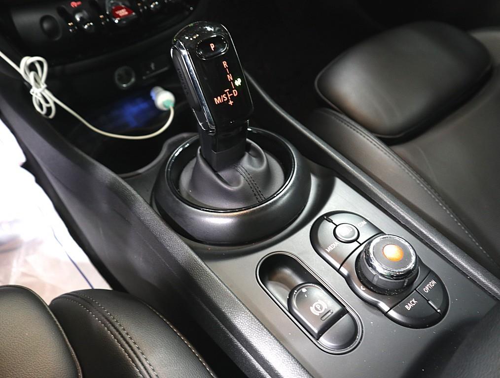 Mini Clubman 2019 Gris - Importación desde Corea - HF Imports Iquique - Foto 13