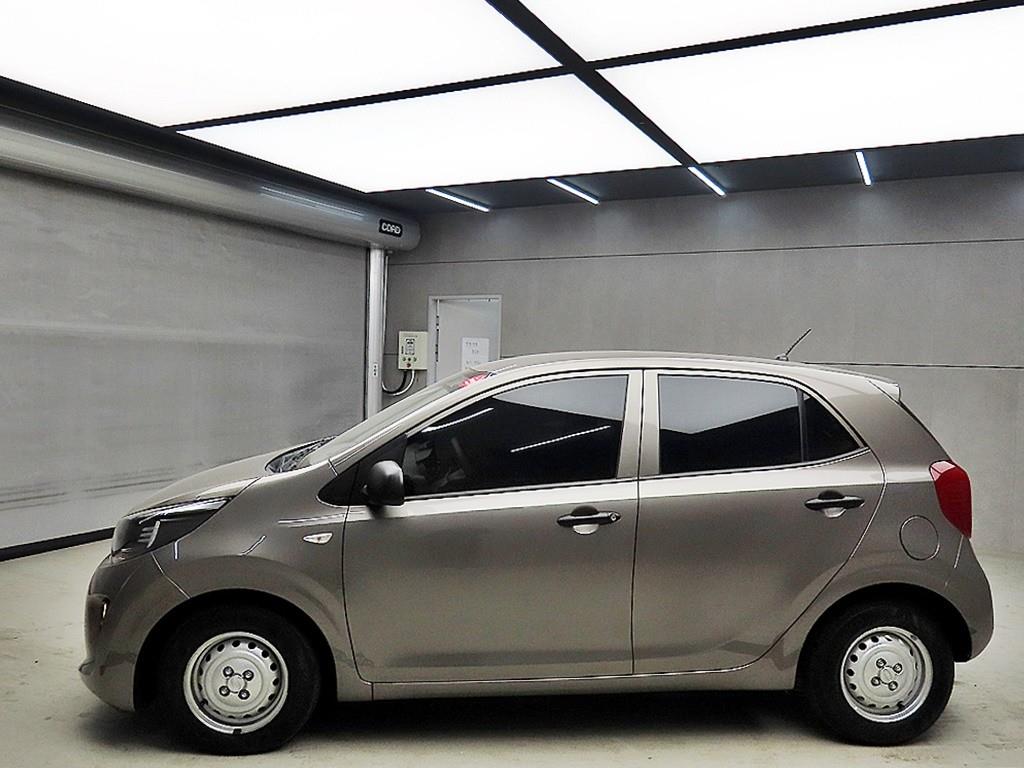 KIA Morning - Vista 4