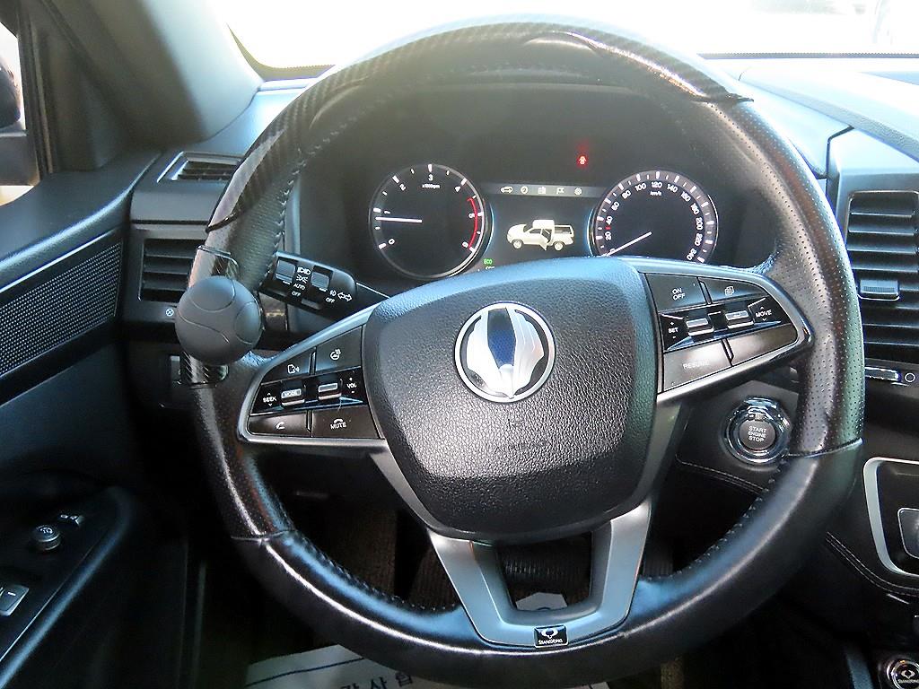 Ssangyong Rexton - Vista 8