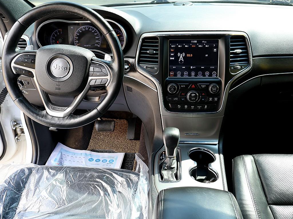 Jeep Cherokee - Vista 9