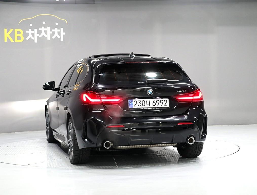 BMW 1 series - Vista 4