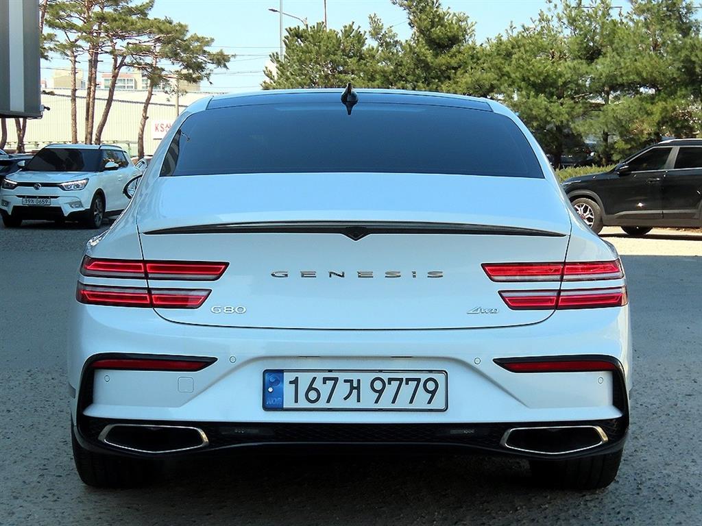 Genesis G80 - Vista 4