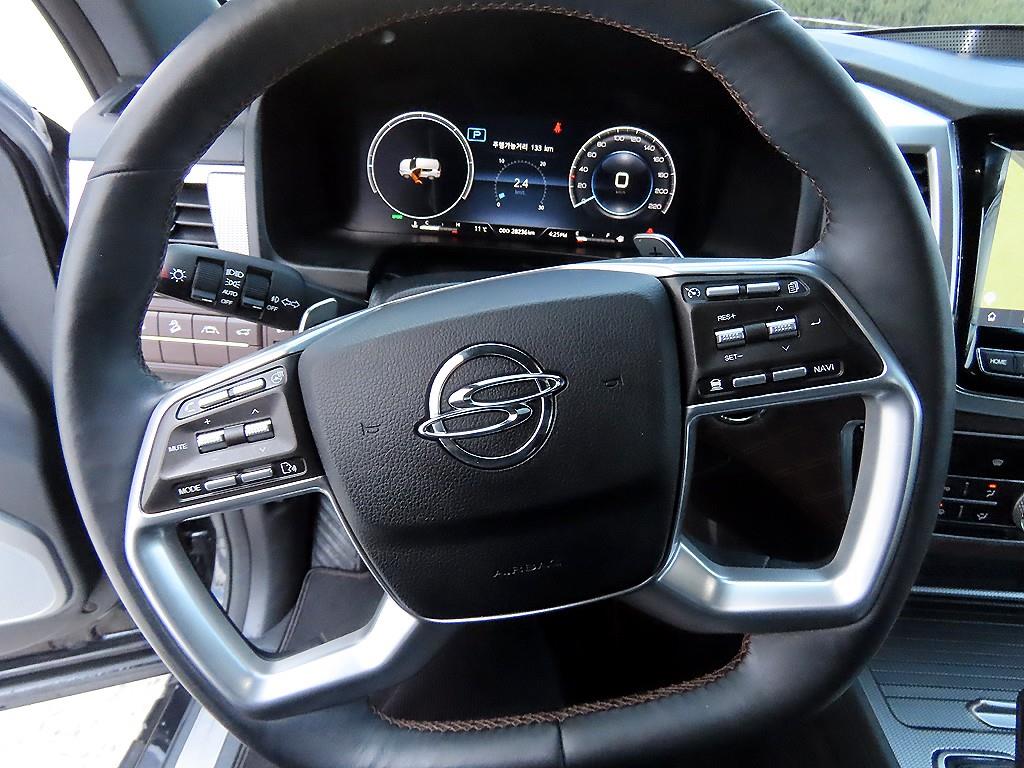 Ssangyong Rexton - Vista 8