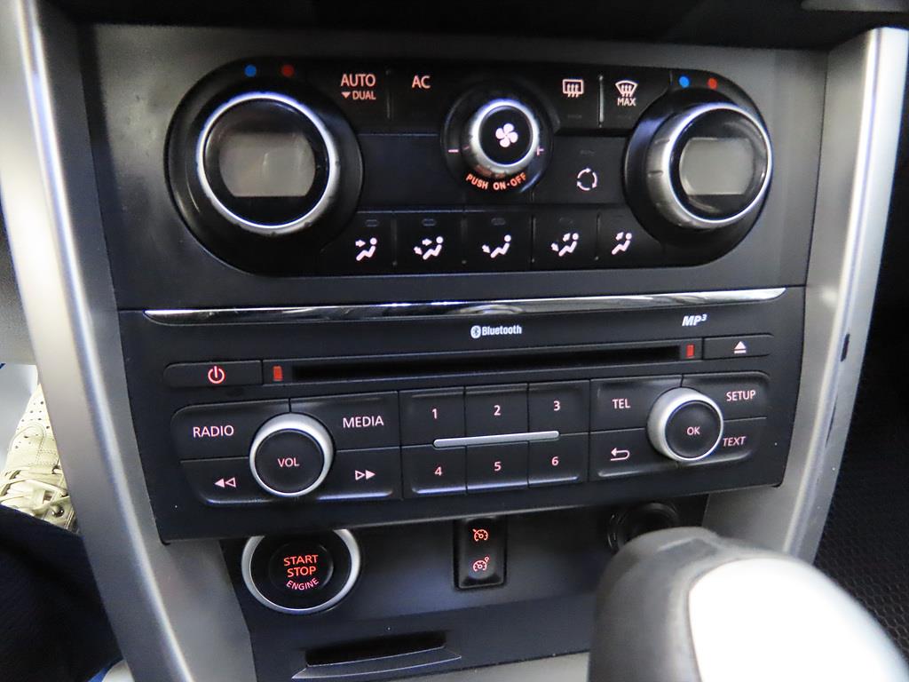 SAMSUNG QM5 - Vista 12