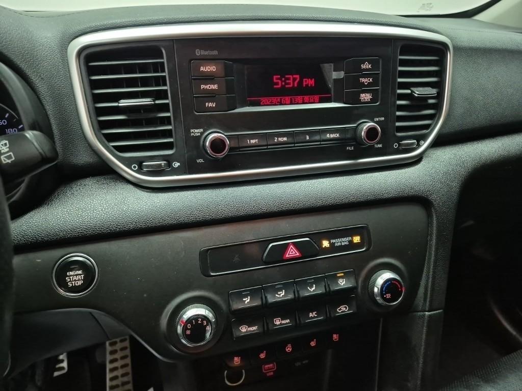 KIA Sportage - Vista 10