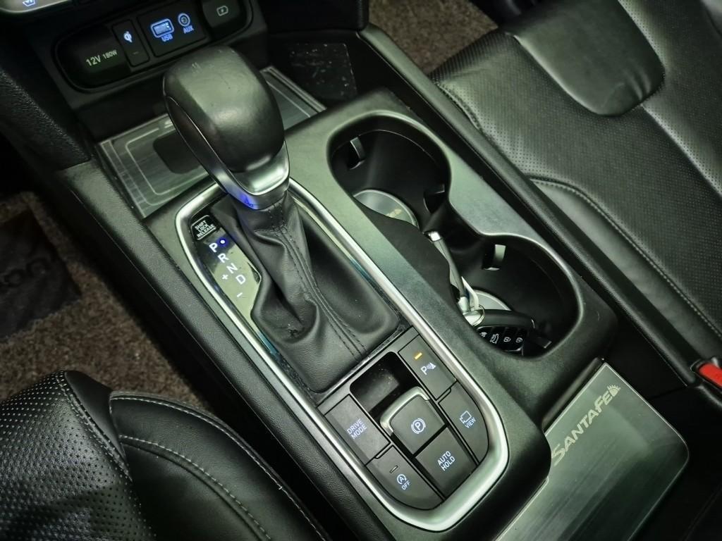 HYUNDAI Santa Fe - Vista 8