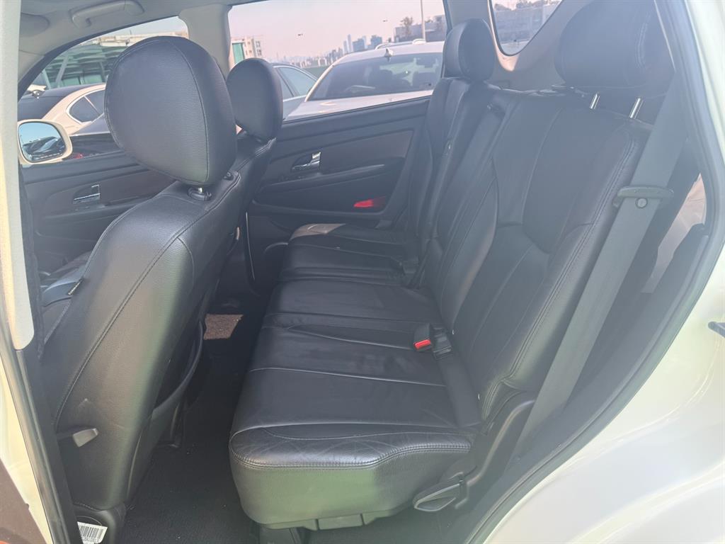 Ssangyong Rexton - Vista 8