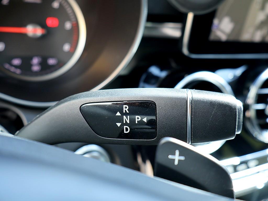 Mercedes Benz C Class 2018 Blanco - Importación desde Corea - HF Imports Iquique - Foto 7