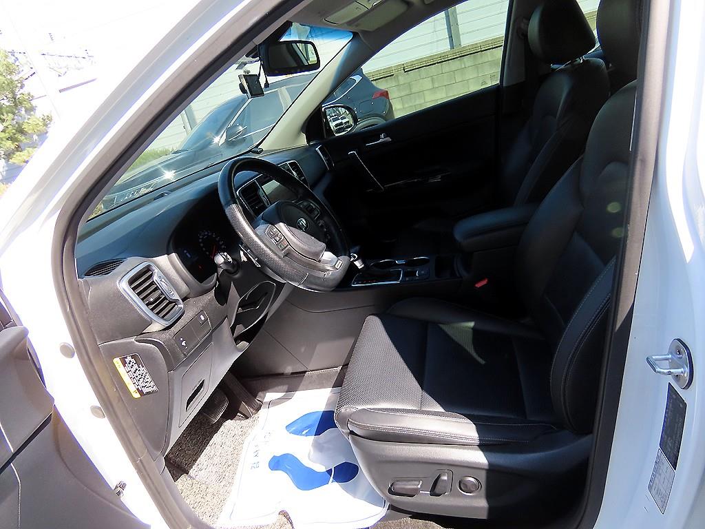 KIA Sportage - Vista 5