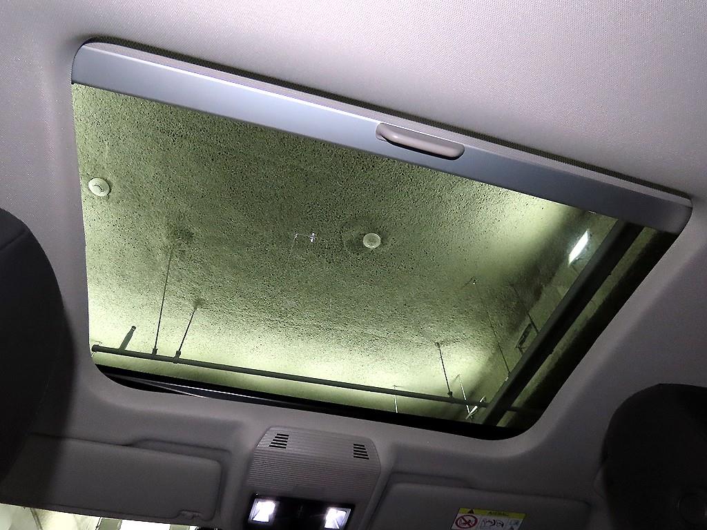 Volkswagen Golf 2025 Blanco - Importación desde Corea - HF Imports Iquique - Foto 17