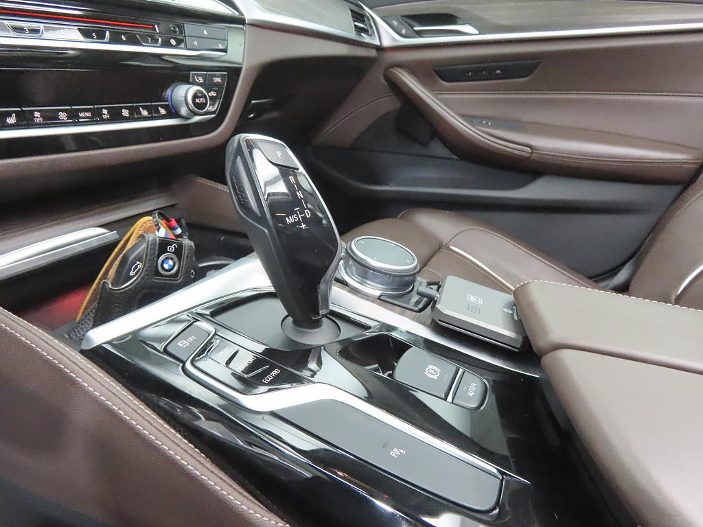 BMW 5 Series - Vista 11